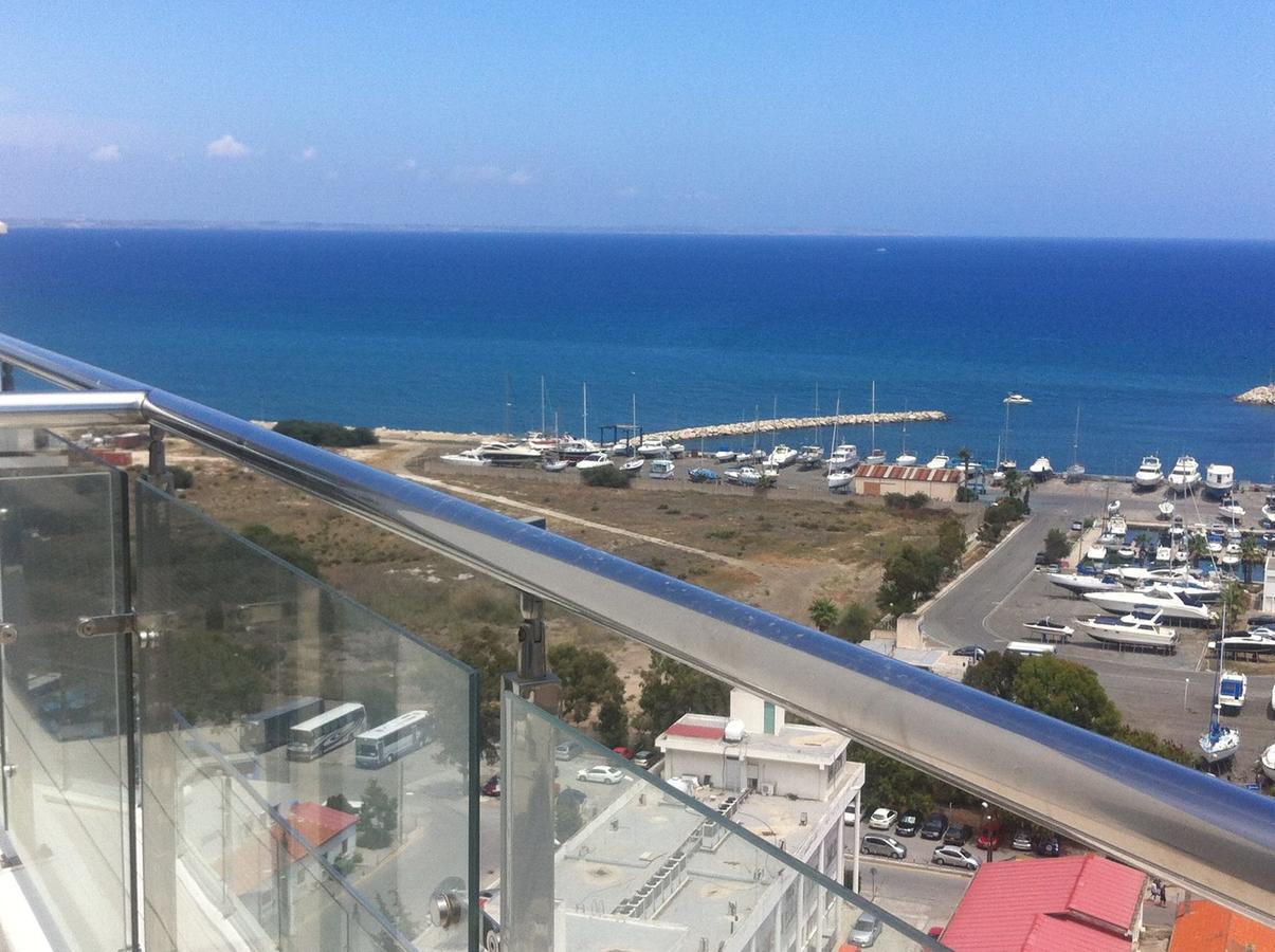 3b Seaview Duplex Penthouse W Hot Tub Finikoudes Beach Apartment
