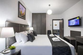 Hotel Petrou Bros *