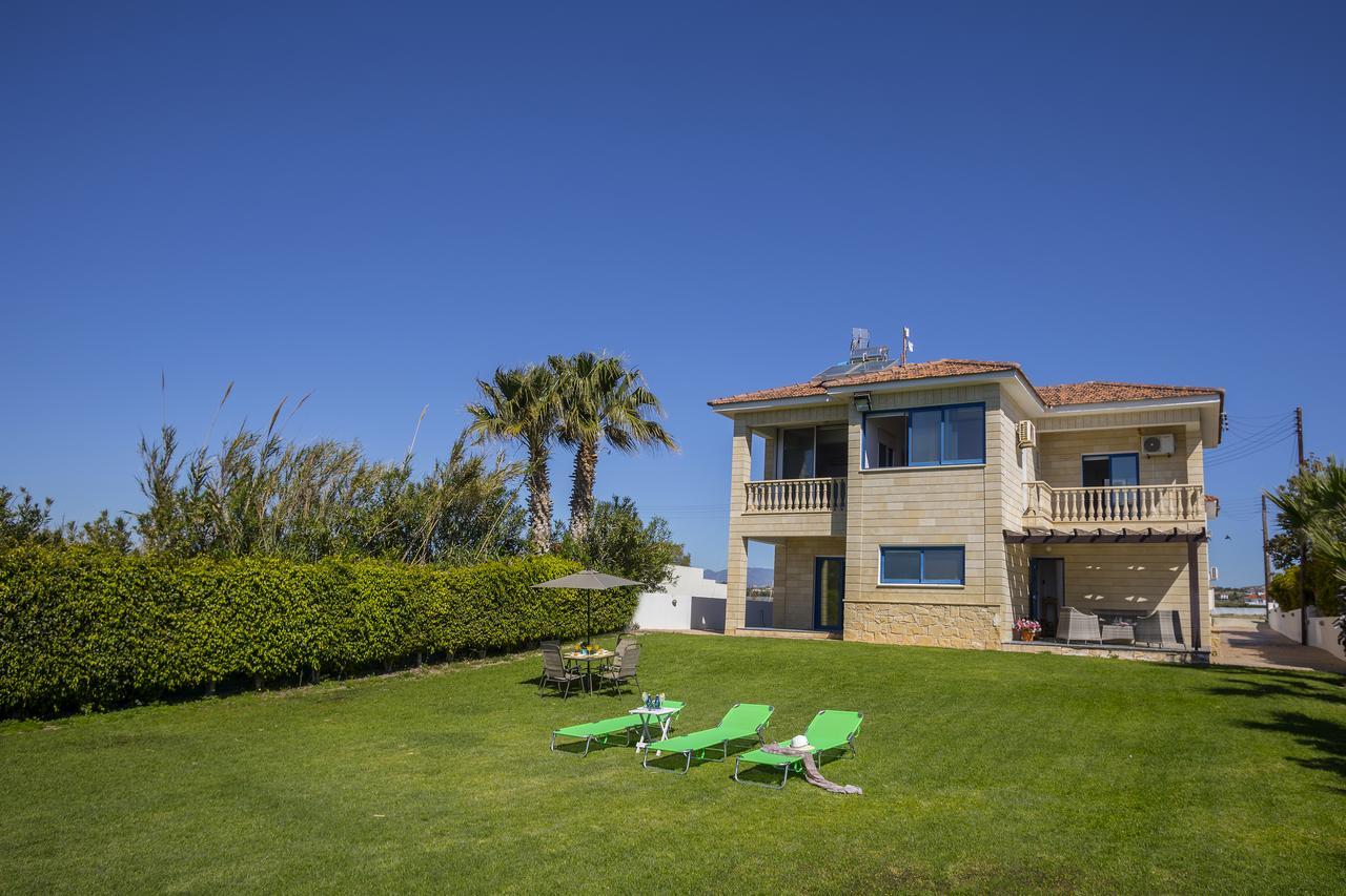 Villa Maroni Beachfront Larnaca