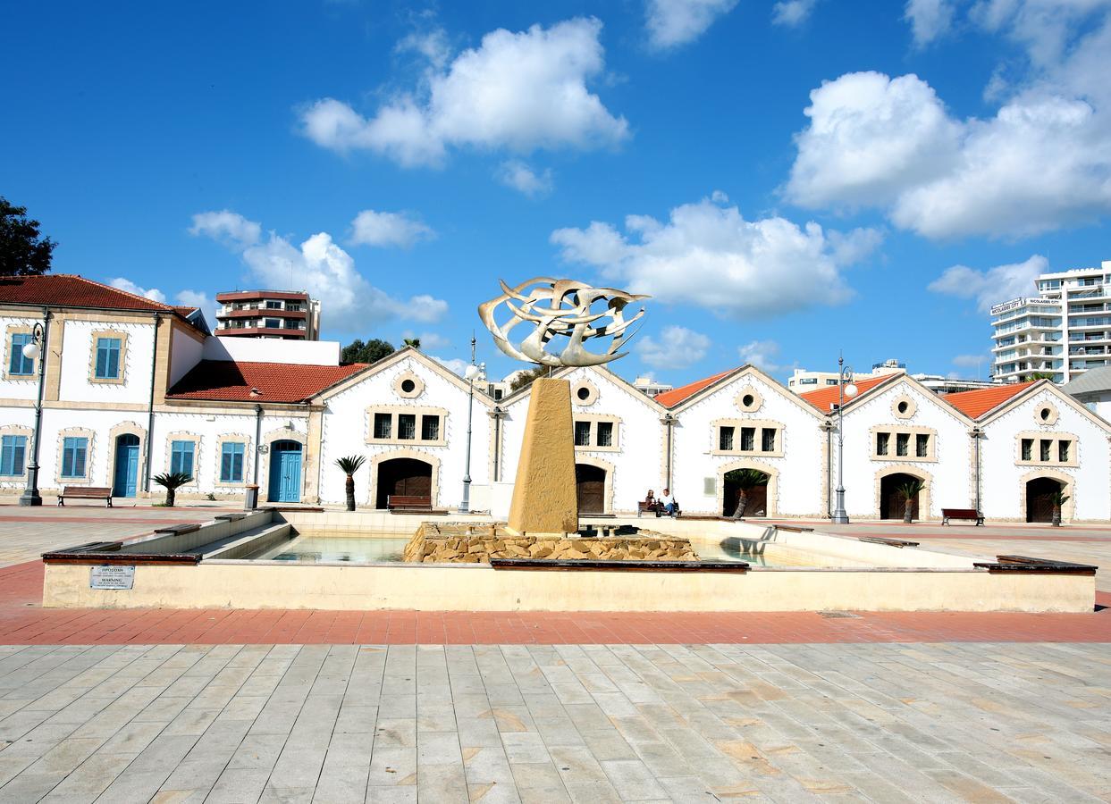 Ithaki Phinikoudes 307 * Larnaca
