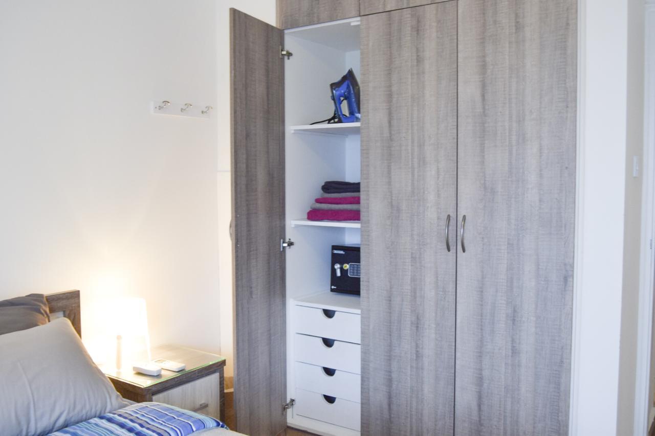 Mackenzie Beach Zen-apartment