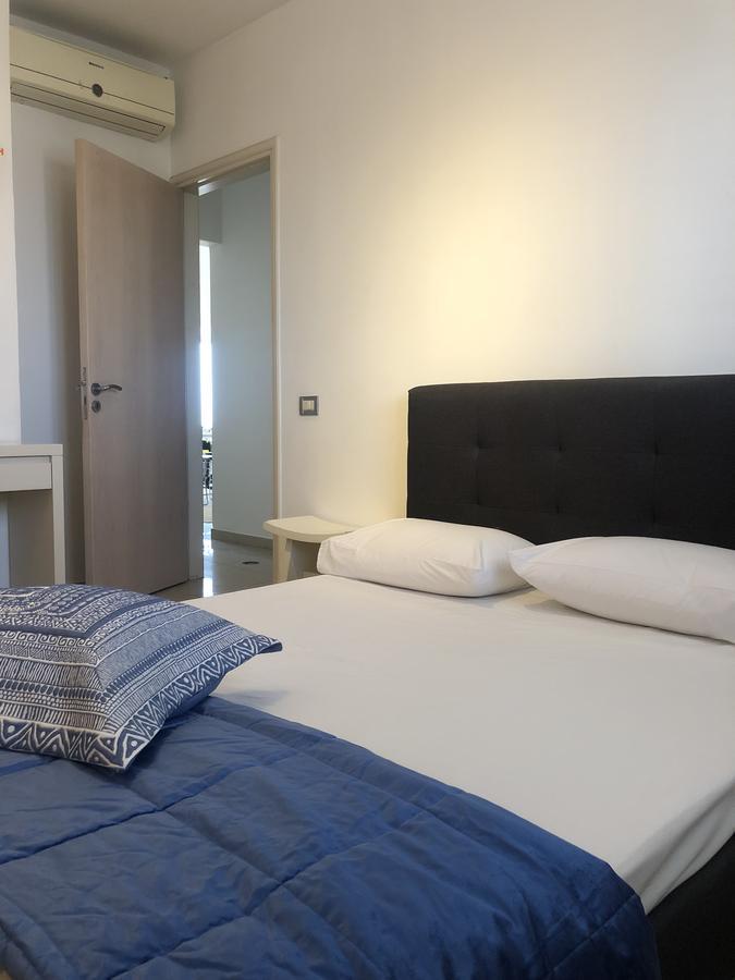 Designers Apt Apartment Larnaca