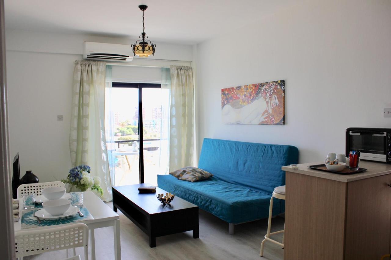 Zenobia Beach Apartment Larnaca