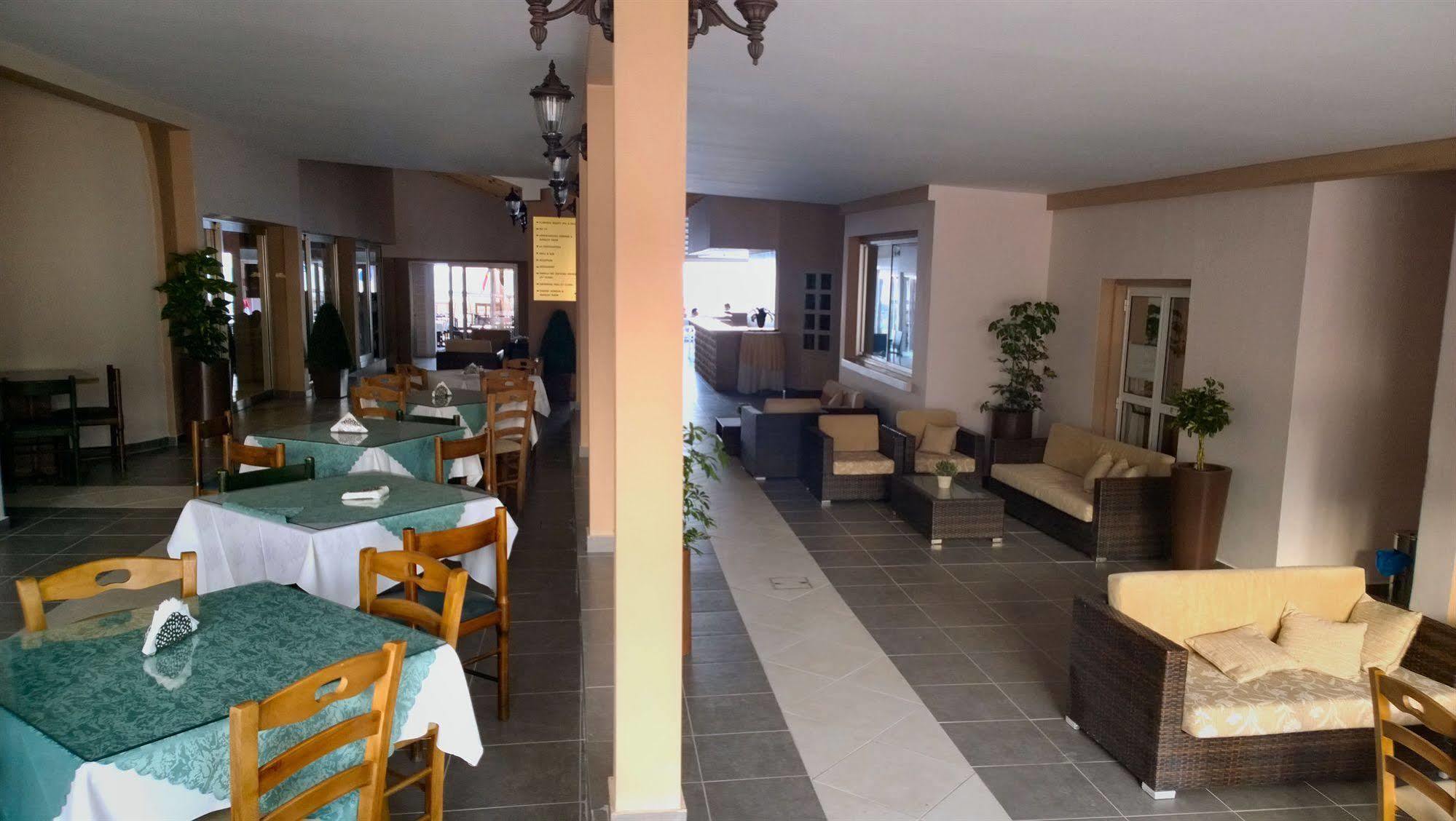Mackenzie Hotel Larnaca