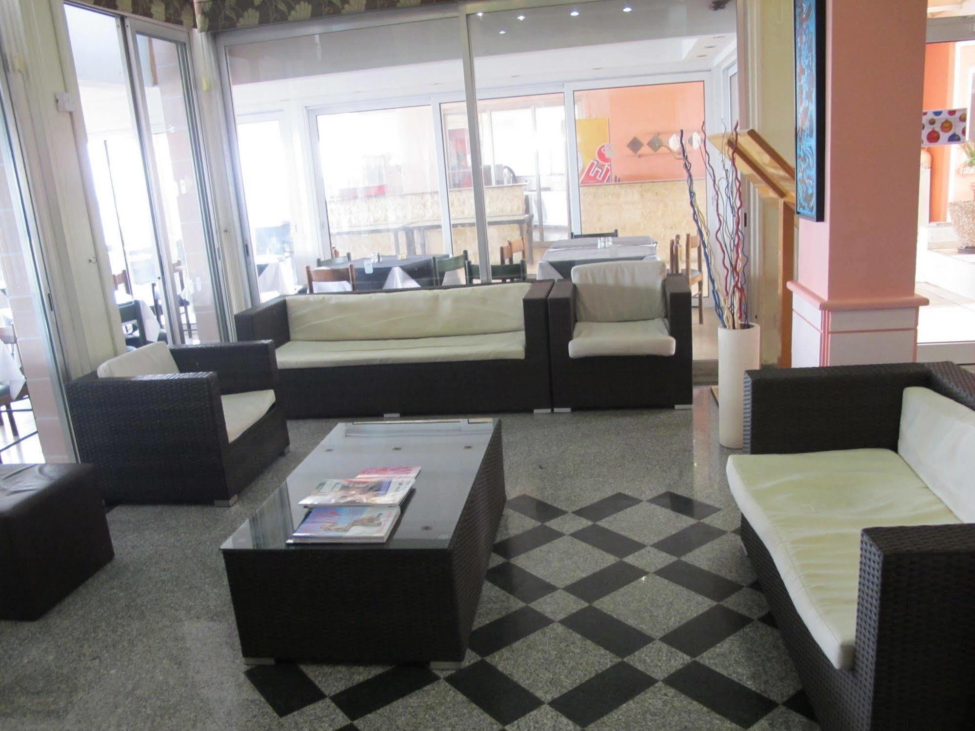 Hotel Flamingo Lárnaca