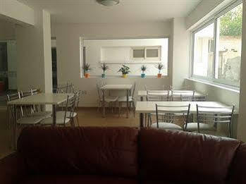 Palm Sea Beach Holiday Suites And *