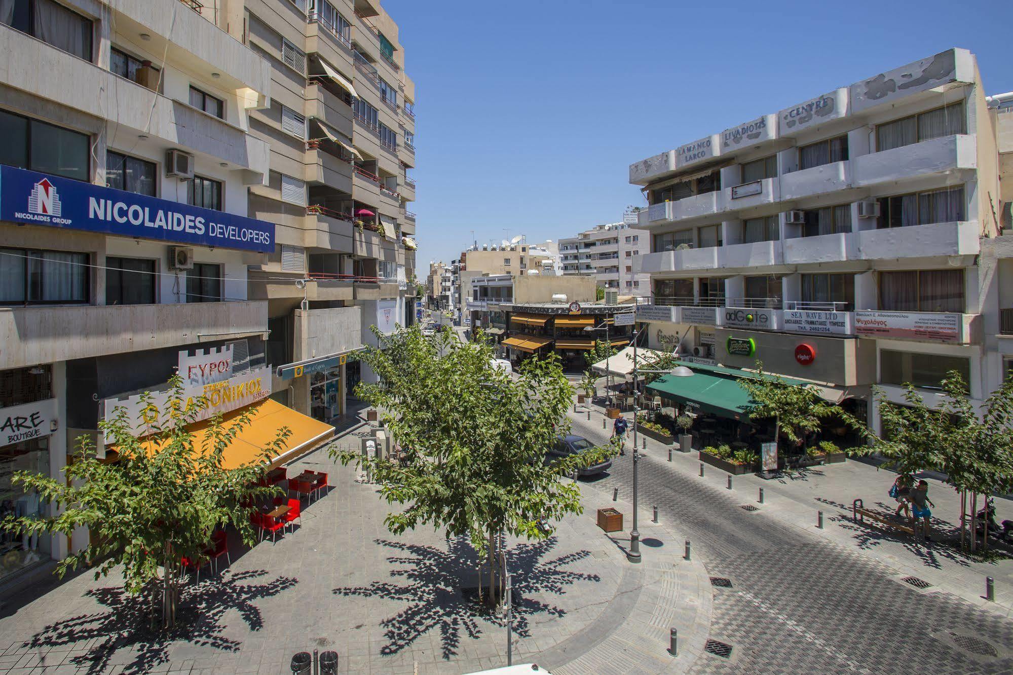 Petrou Bros Hotel
