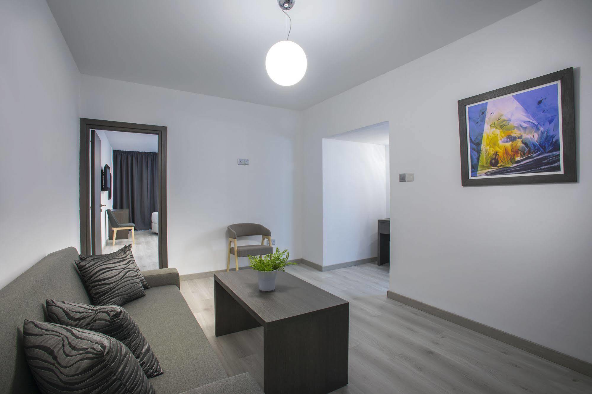 Hotel Petrou Bros Larnaca