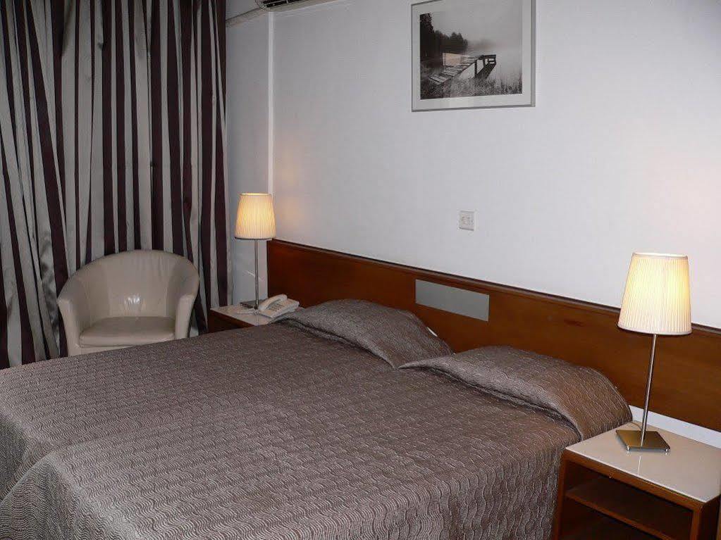 Hotel Petrou Bros