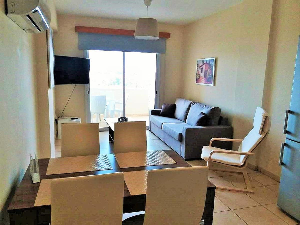 206 Sunrise Beach Lárnaca