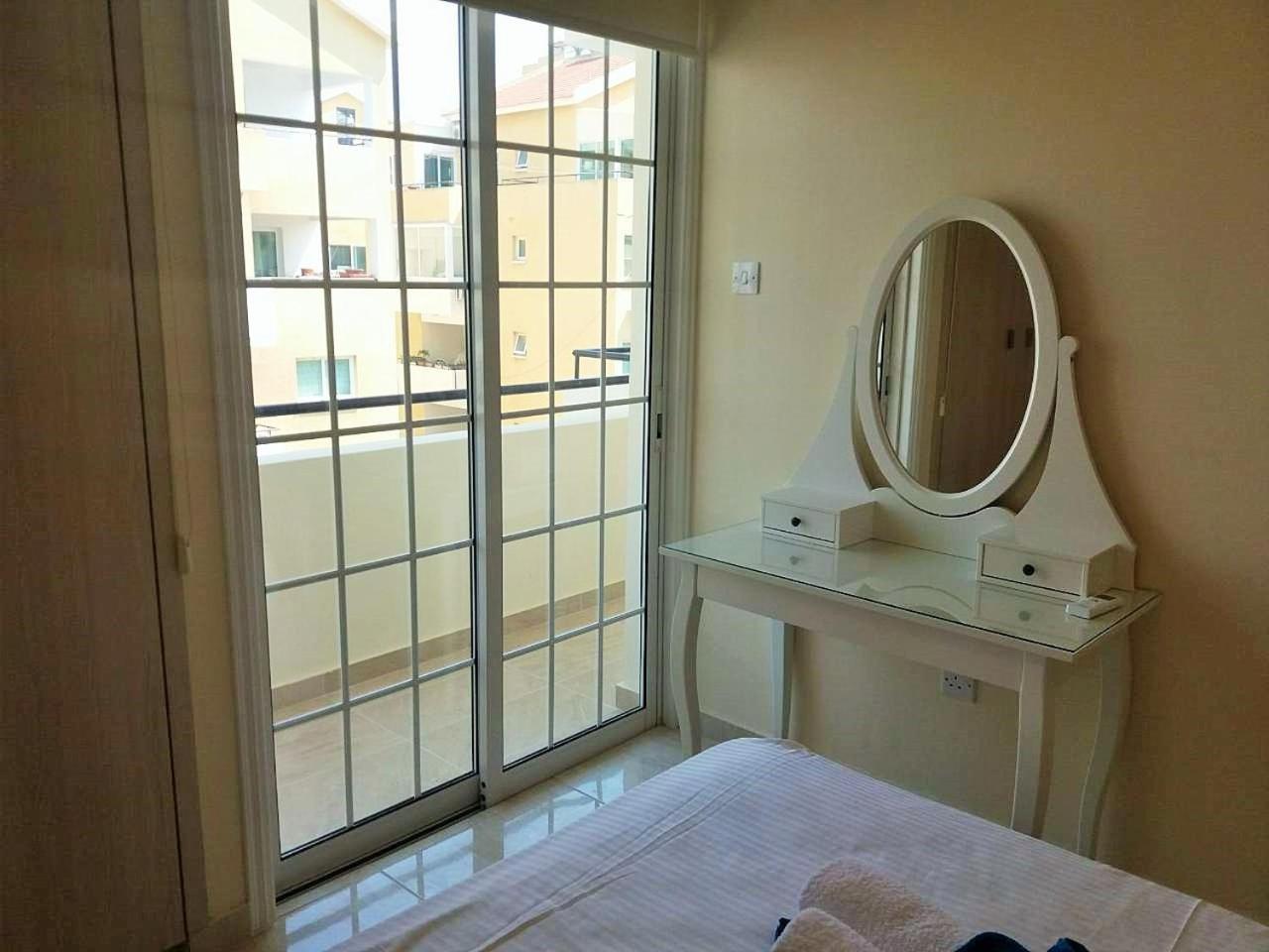 301 Carisa Napa - Flats Apartment
