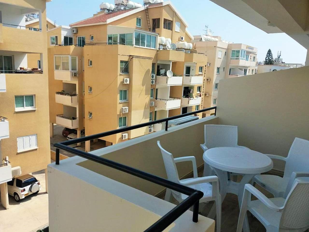 301 Carisa Napa - Flats Apartment