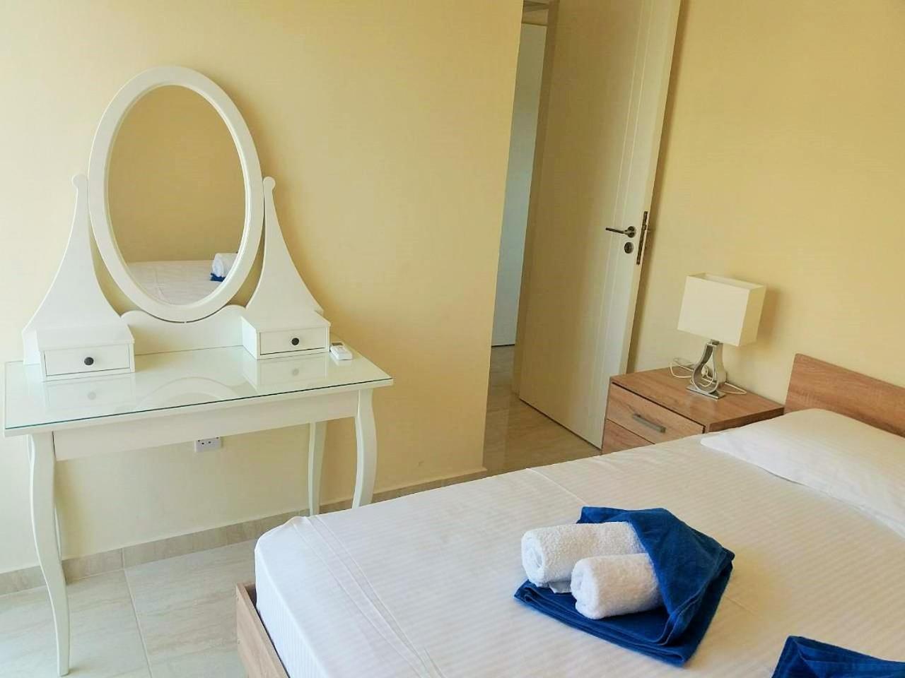 Apartment 301 Carisa Napa - Flats Larnaca