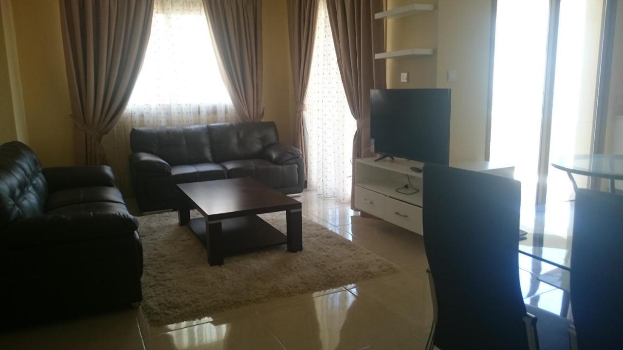 Rezial Apartment Larnaca