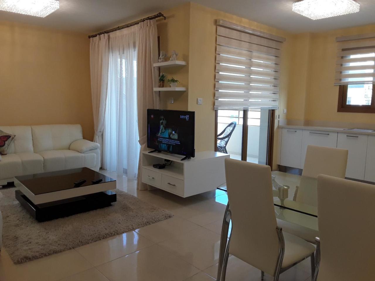 Apartment Rezial
