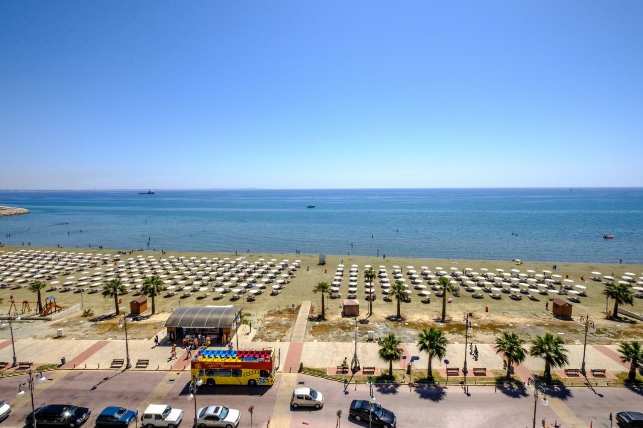 Lazuli Sea View Beachfront- Ap 61 Apartment Larnaca