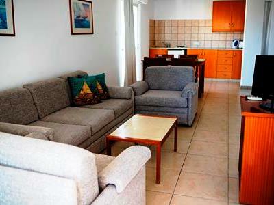 Sun Hall Beach Aparthotel Larnaca