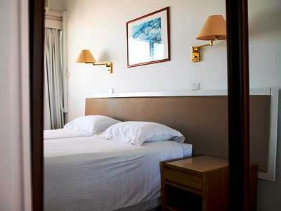 Sun Hall Beach Aparthotel Larnaca