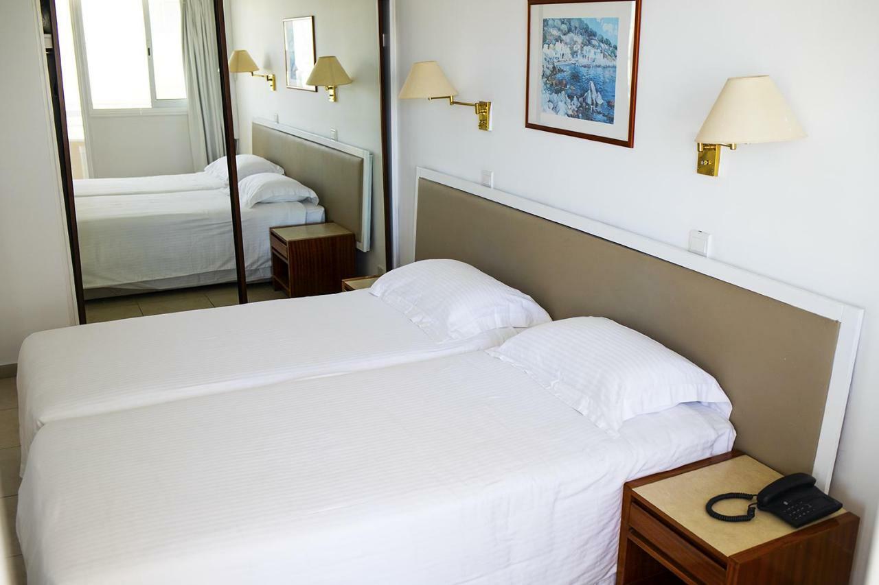 Aparthotel Sun Hall Beach Larnaca