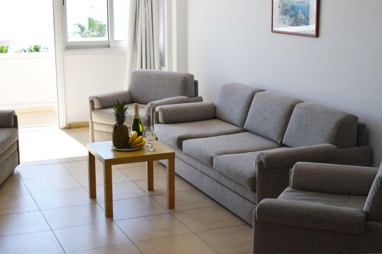 Sun Hall Beach Aparthotel Larnaca