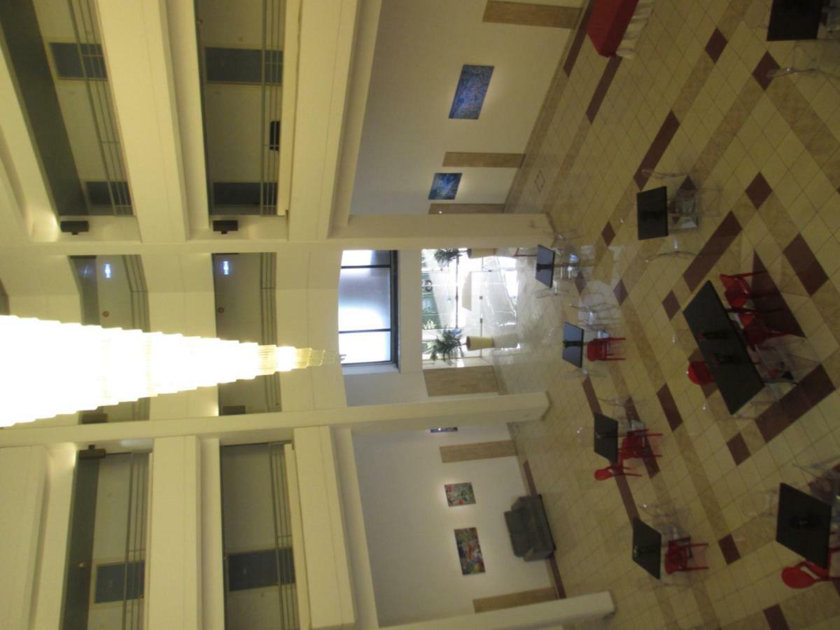 Atrium Zenon Lárnaca
