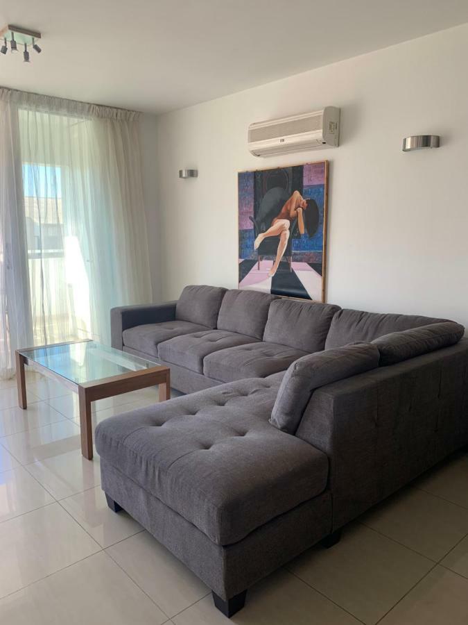 Designers Apt Apartment Larnaca