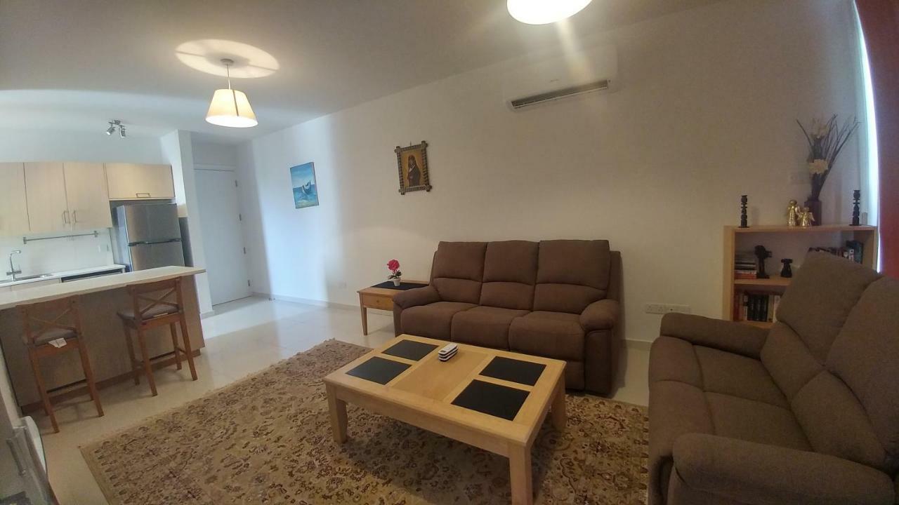 Kiti Gardens 107 Apartment *