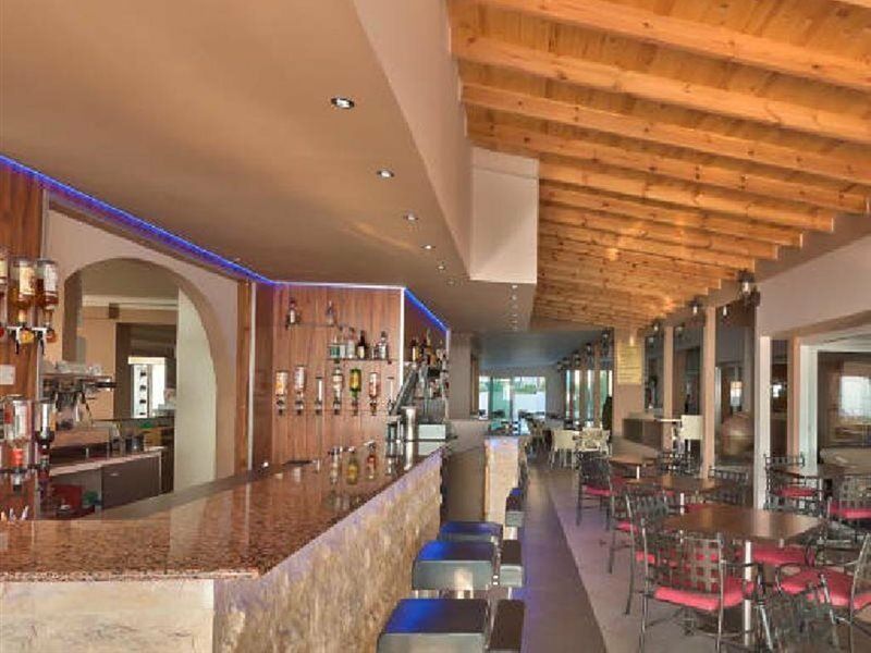Hotel Mackenzie Larnaca