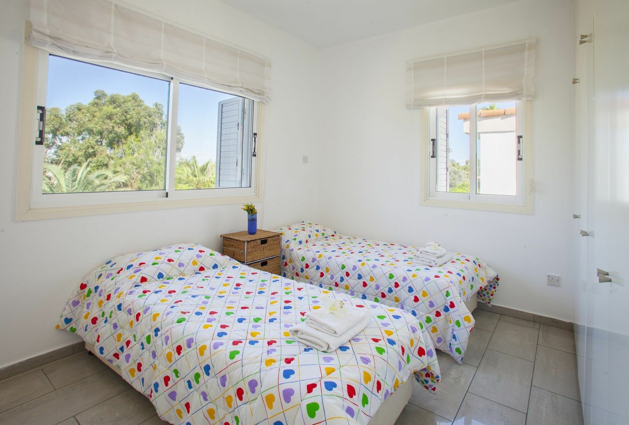 Sunset Beachfront Meneou Villa Larnaca
