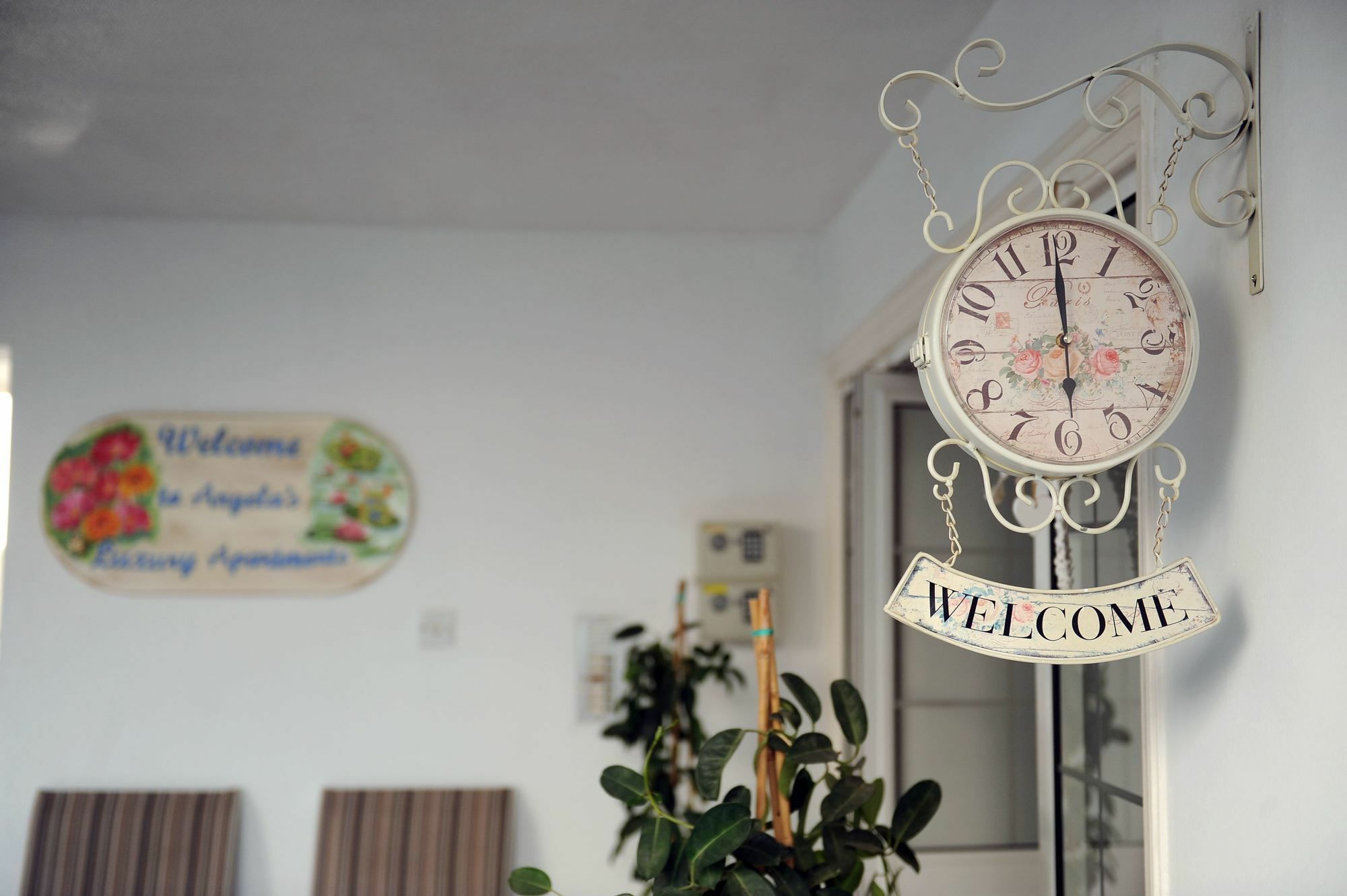 Angela's Luxury * Larnaca