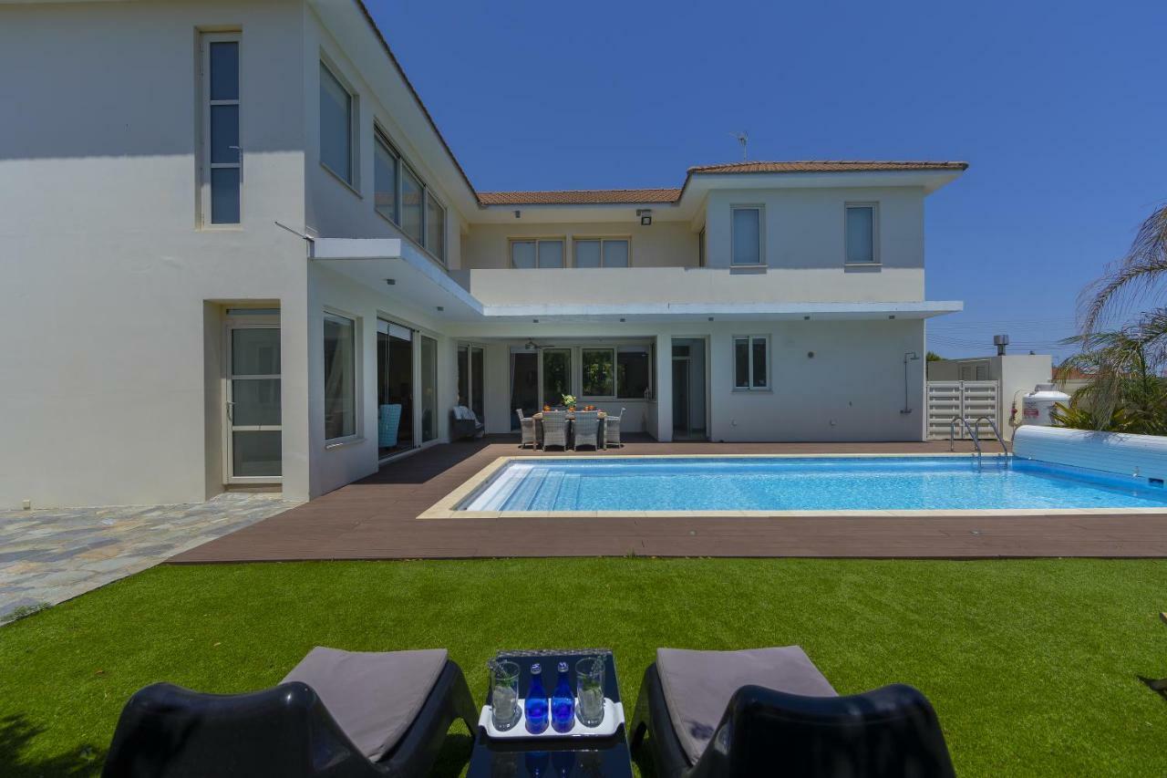 Villa Marisol Kiti
