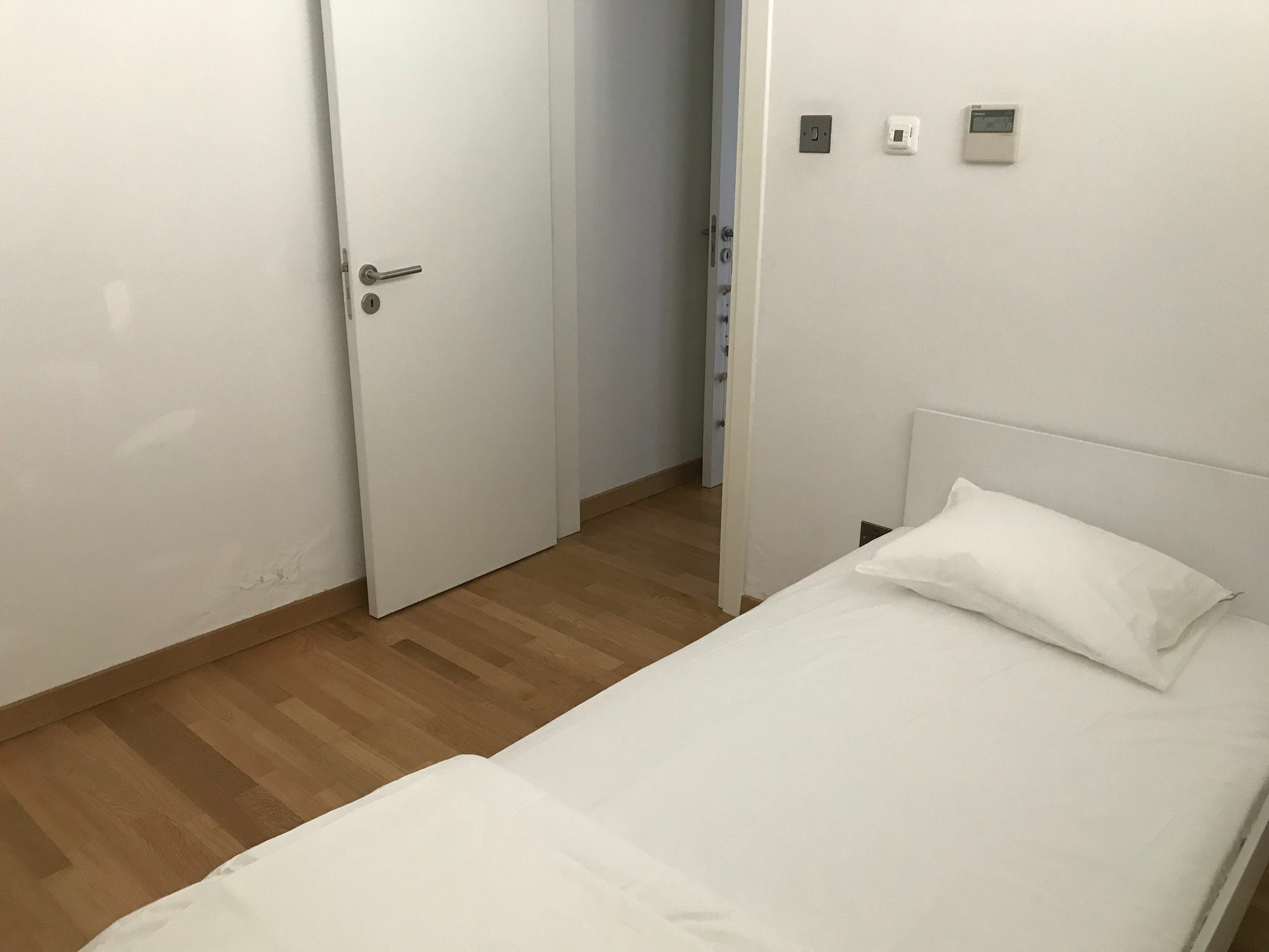 Finikoudes Luxury Apartment *