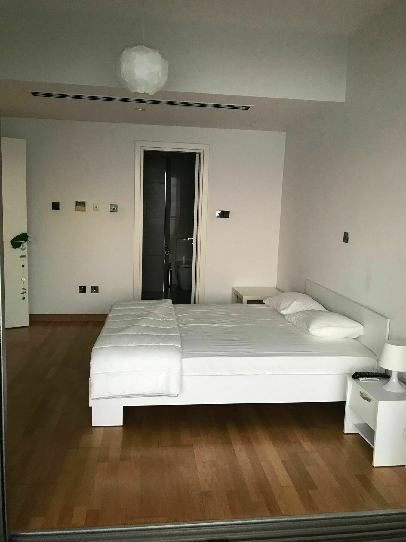 Finikoudes Luxury Apartment Larnaca