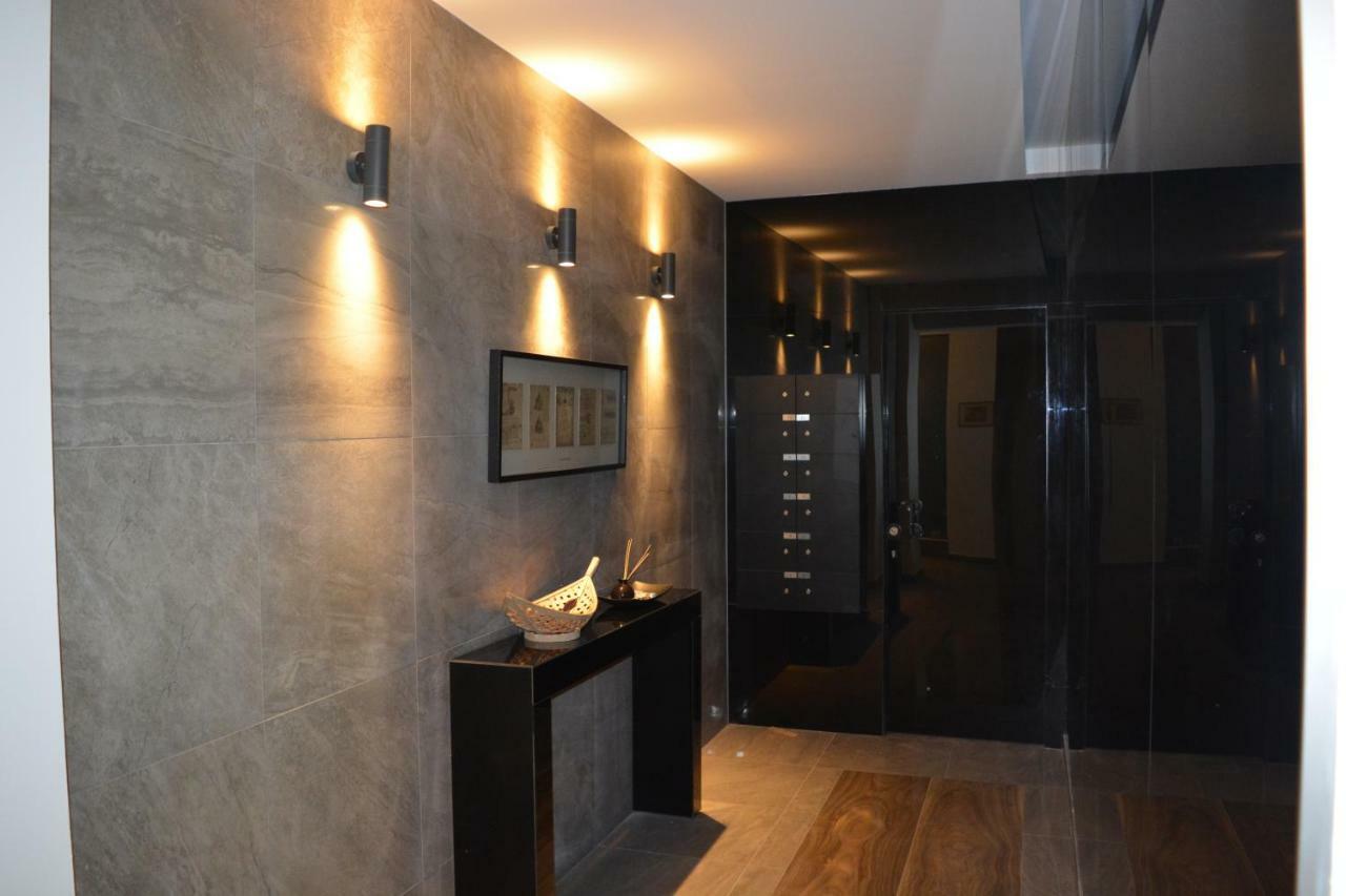P.l Hermes & Larnaca