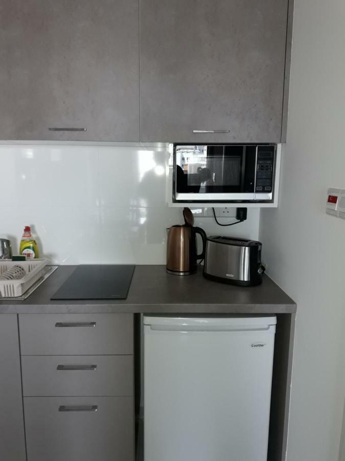 P.l Hermes & Apartment Larnaca