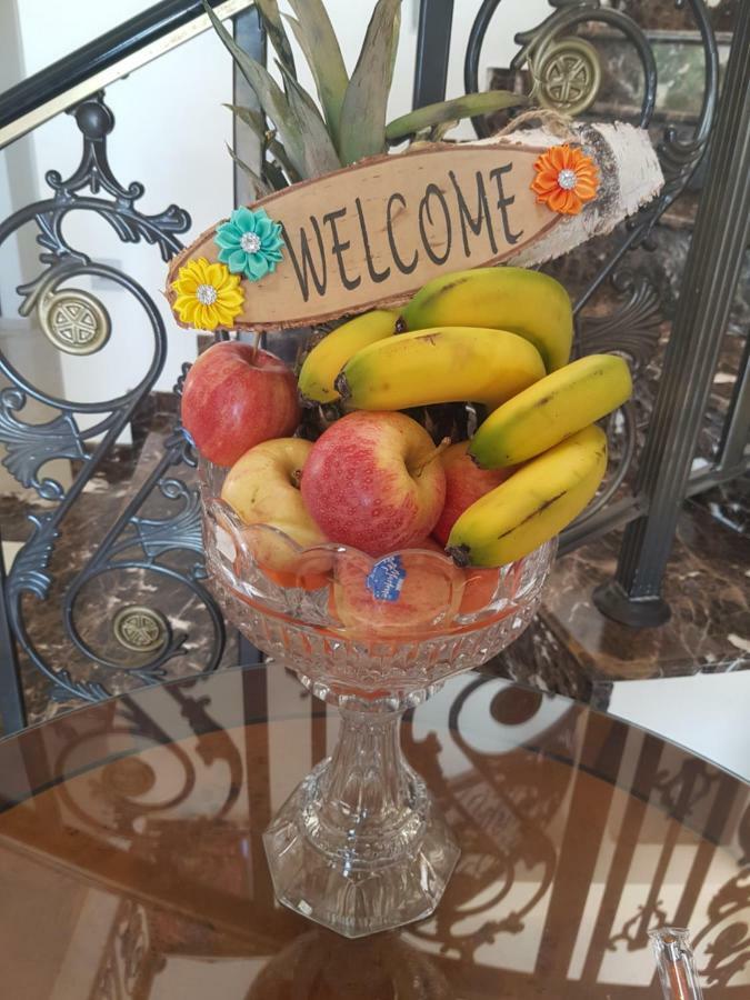 Mansion Ideal For 3 Families Or Biệt thự Larnaca