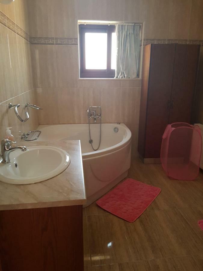 Mansion Ideal For 3 Families Or