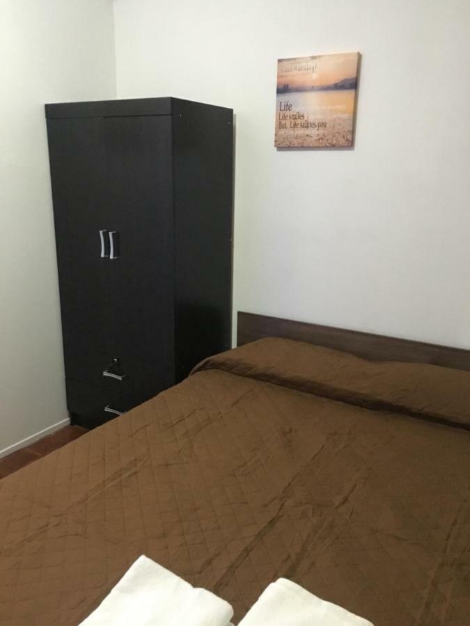 44 Lárnaca