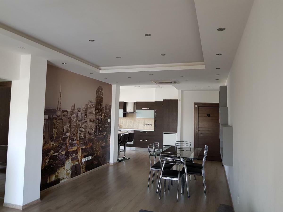 Designer Apartament In Larnaca