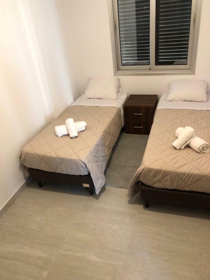 Apartment Brand New Lux Mackenzie