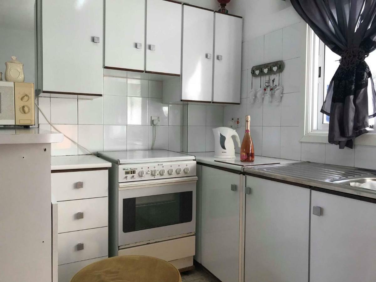 Mackenzie Beach Marethea Court 6