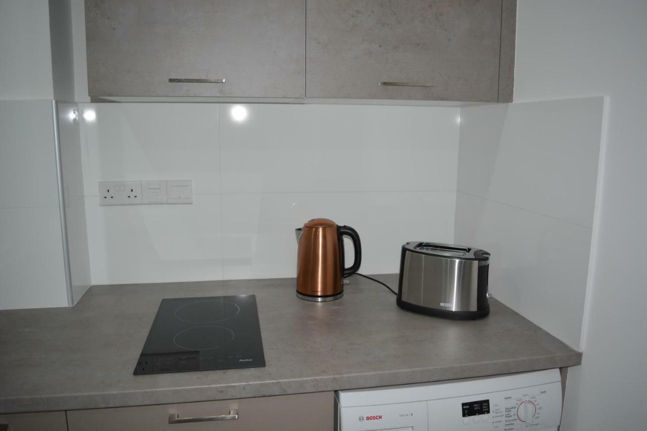 Apartment P.l Hermes &