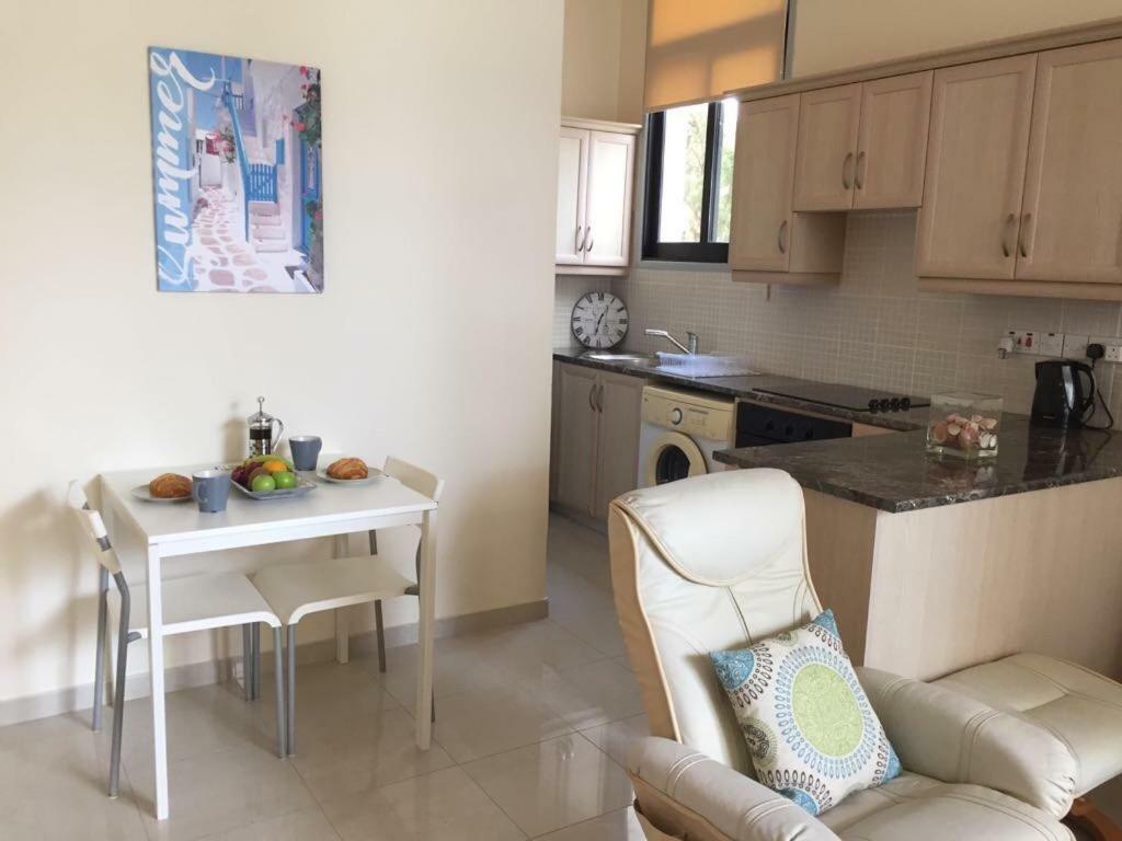 Mediterranean Sea View, 1 Bed Apt. Apartment