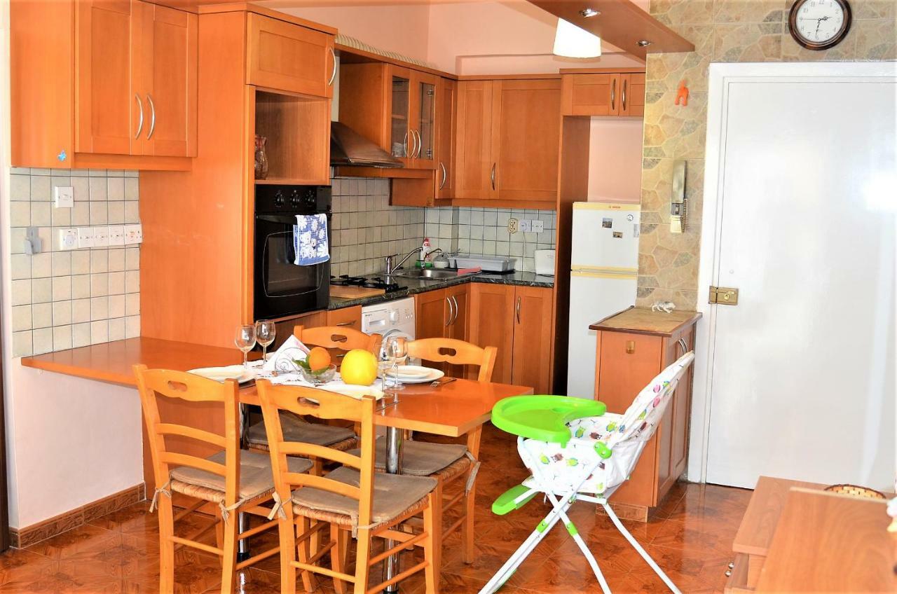 Lira Apartment Larnaca