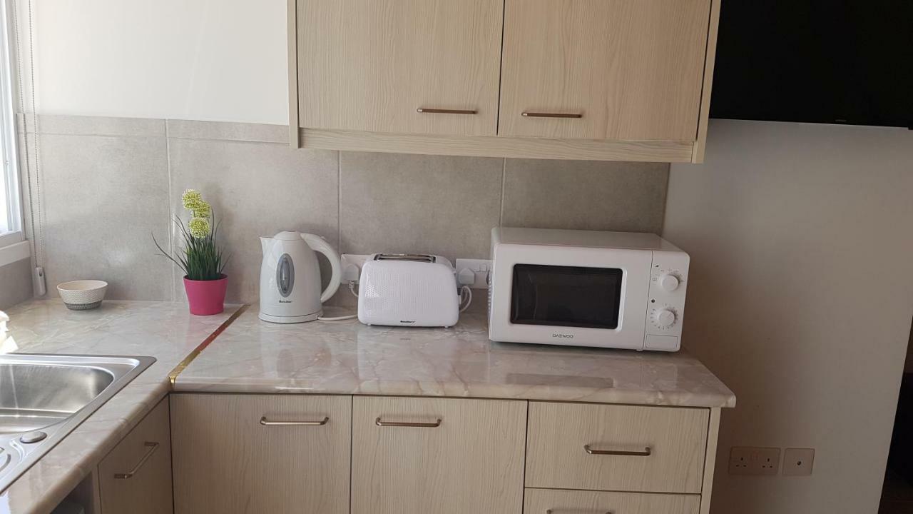 Zorbas No 2 Apartment