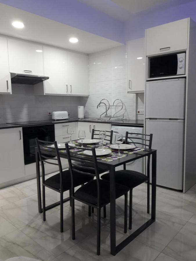 Apartment Sunorama Beach Garden 302 Larnaca