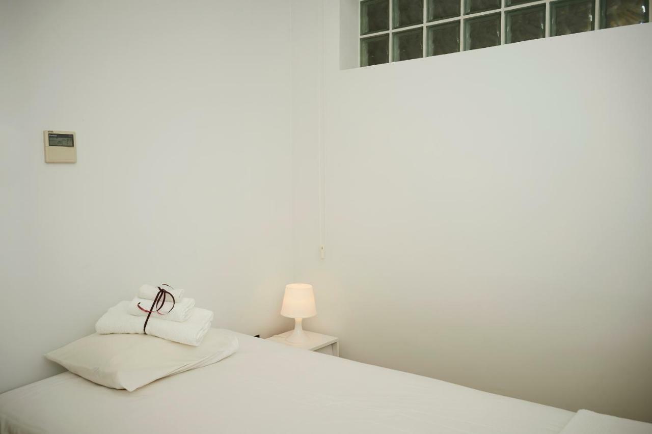 Finikoudes Luxury Apartment *