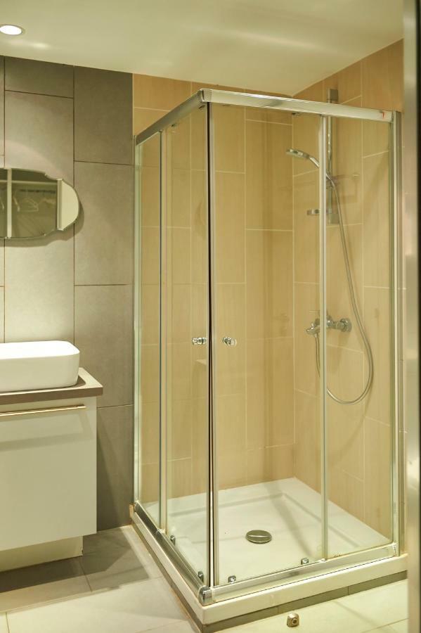 Finikoudes Luxury * Larnaca