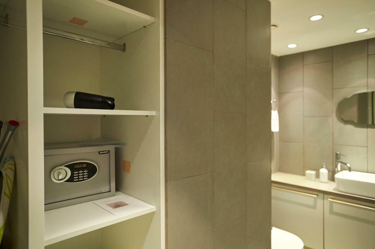 Finikoudes Luxury Larnaca