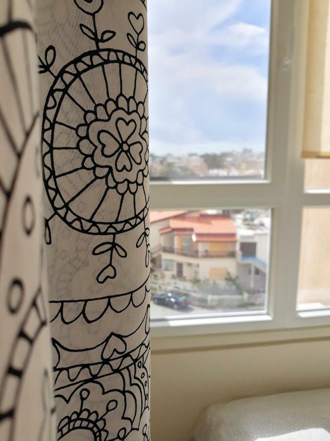 Sunny Apartment *